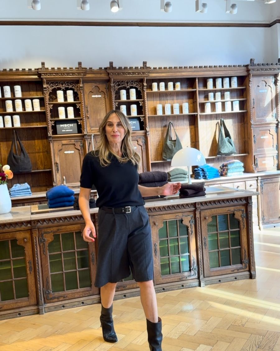 Neuer Look vor den Apothekenschränken